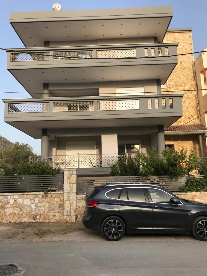 Cyclops Luxury Apartments Igoumenitsa Exterior foto